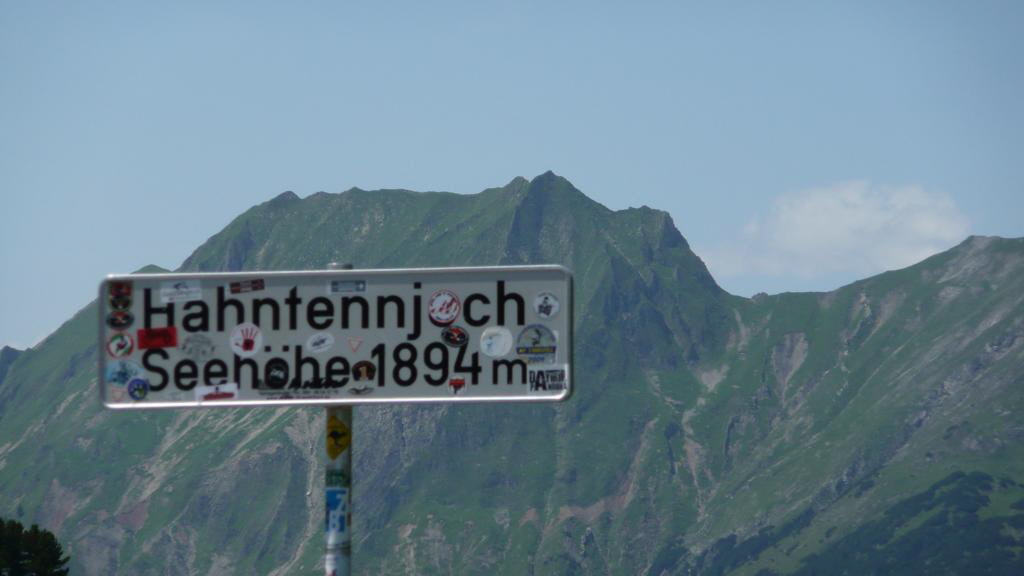 Hahntennjoch Passschild